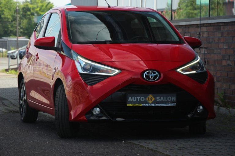aygo-czerwony-11