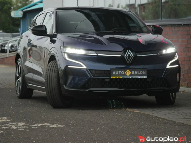 renault-megane-iv-2022-niebieski (1)