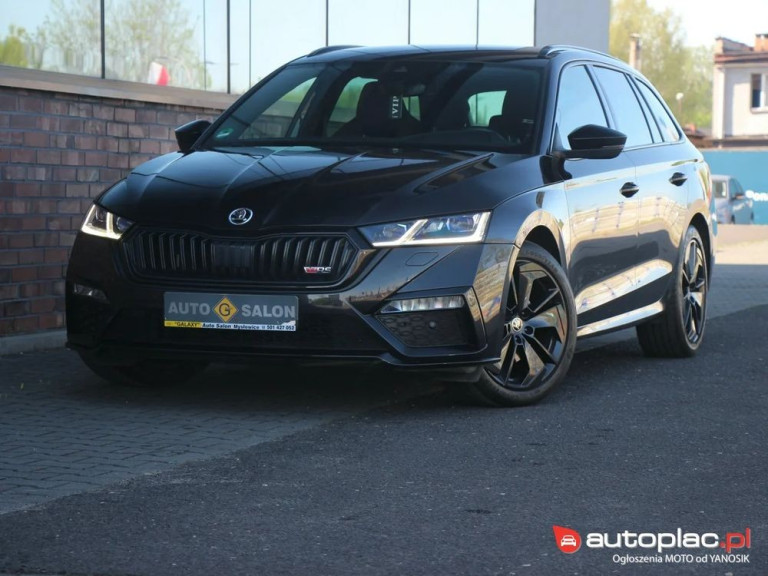 skoda-octavia-iv-20-2022-czarny (3)