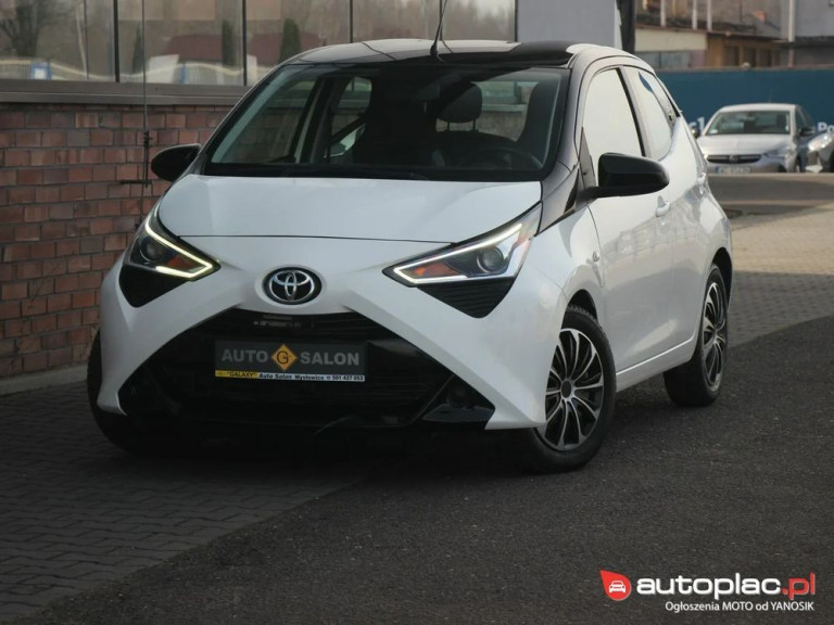 toyota-aygo-10-2020-bialy (2)