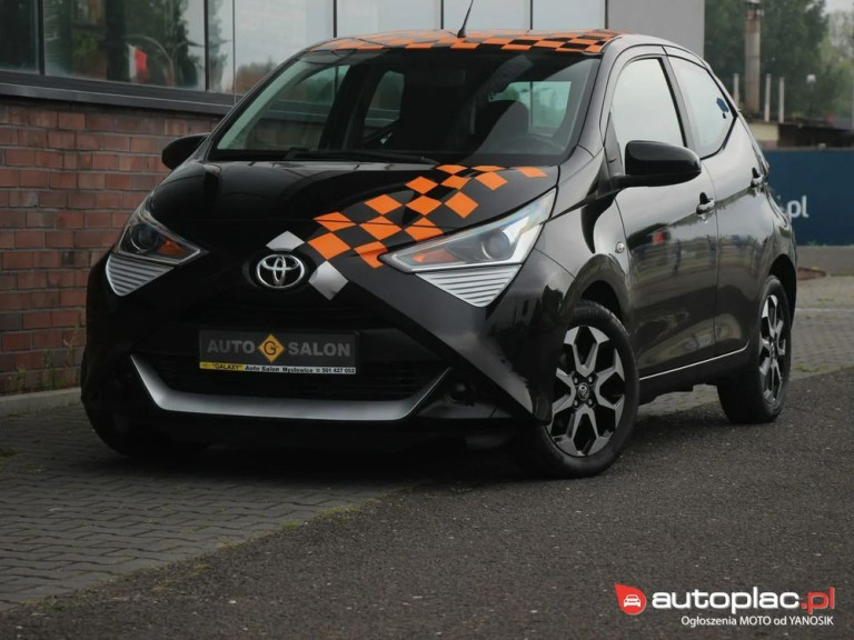 toyota-aygo-10-2018-czarny (2)